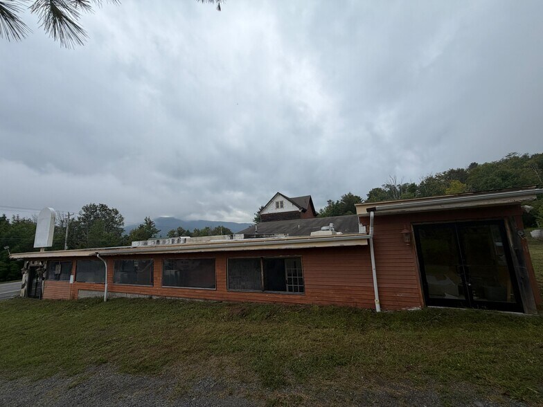More Photos Of 6550 Rt-23a, Tannersville Specialty For Sale