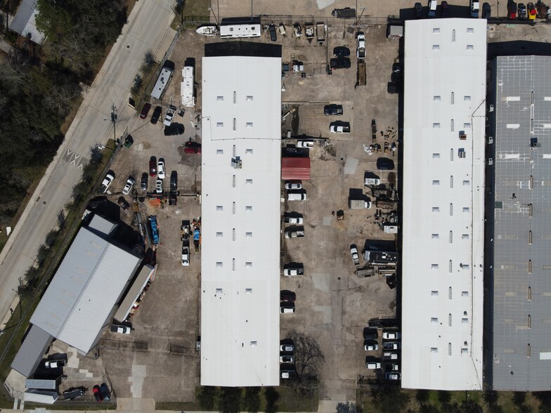 Primary Photo Of 1800 Sherwood Forest St, Houston Warehouse For Lease