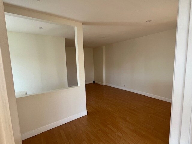 More Photos Of 931 N La Cienega Blvd, Los Angeles Storefront Retail Office For Lease