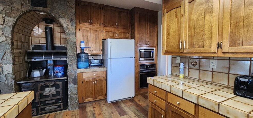 More Photos Of Fish Lake Valley, Dyer Land For Sale