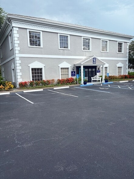 Primary Photo Of 575 Indian Rocks Rd N, Belleair Bluffs Office For Lease
