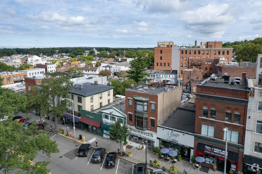 More Photos Of 43-45 E Palisade Ave, Englewood Restaurant For Sale