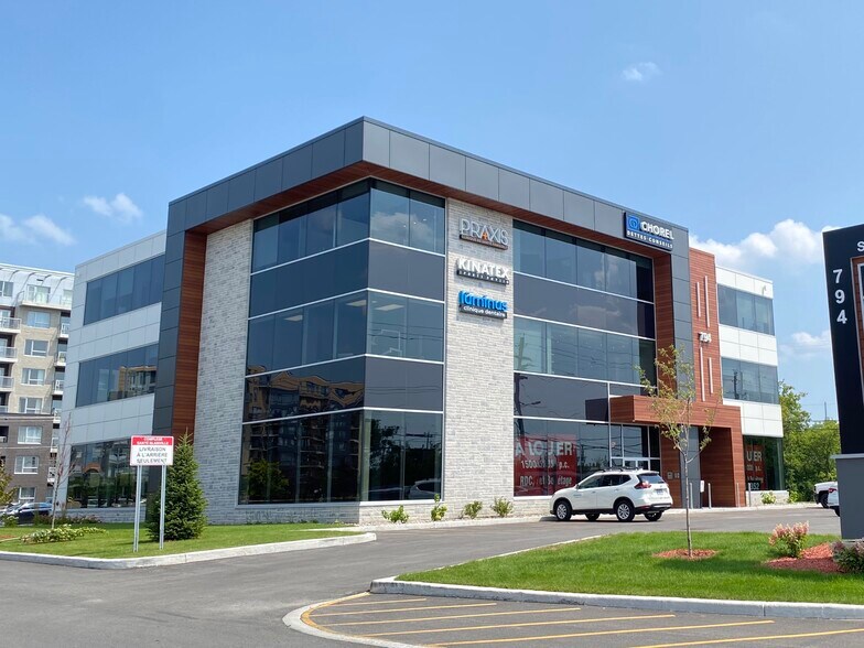 More Photos Of 794 Boul Du Cure-Labelle, Blainville Storefront Retail Office For Lease