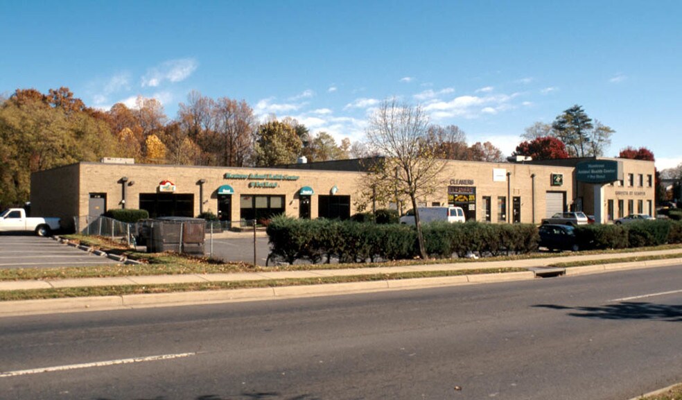 More Photos Of 3875-3895 Pickett Rd, Fairfax Freestanding For Lease