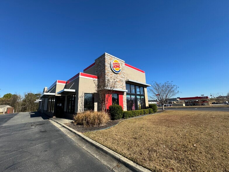 More Photos Of 1701 Fulton Rd, Fultondale Fast Food For Sale