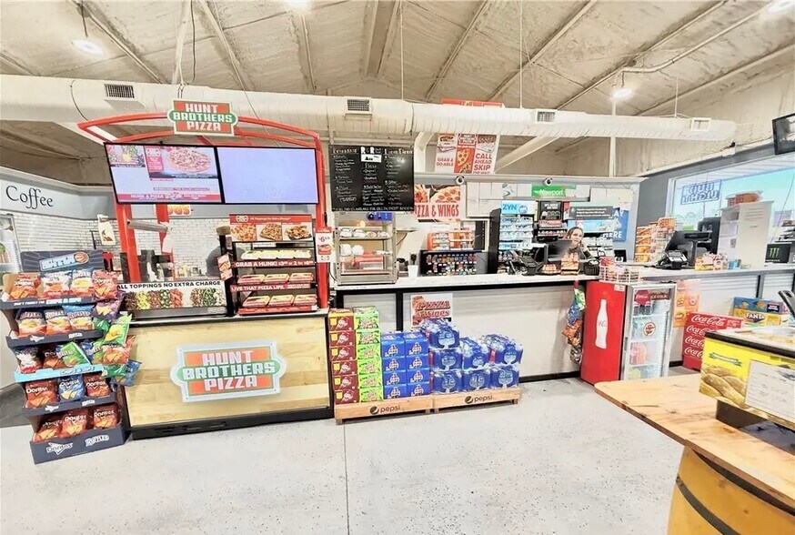 More Photos Of 6134 Elim Church Rd NE, Ludowici Service Station For Sale