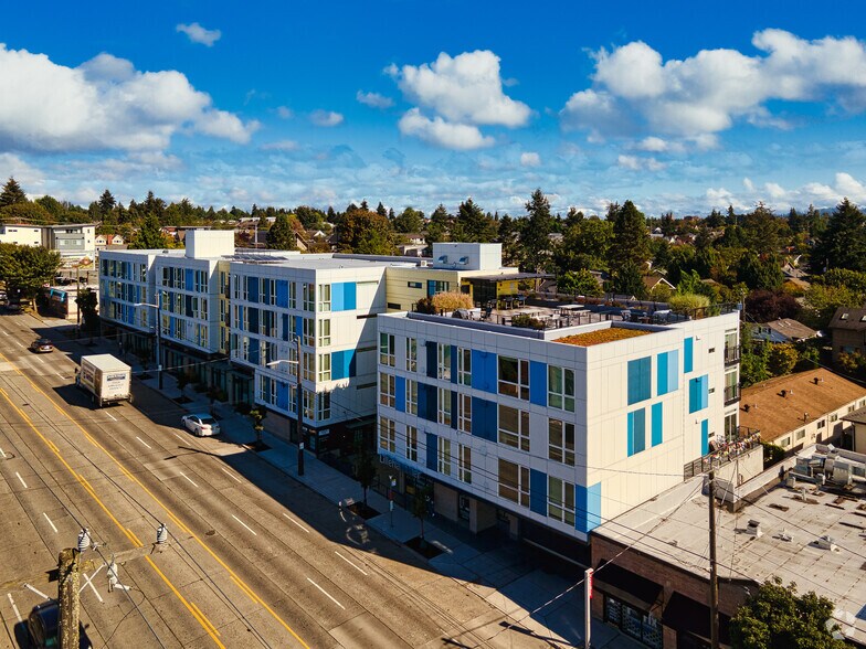 More Photos Of 7016 15th Ave NW, Seattle Apartments For Lease