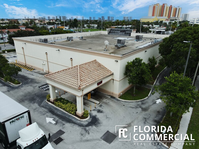More Photos Of 2501 Broadway, Riviera Beach Drugstore For Sale