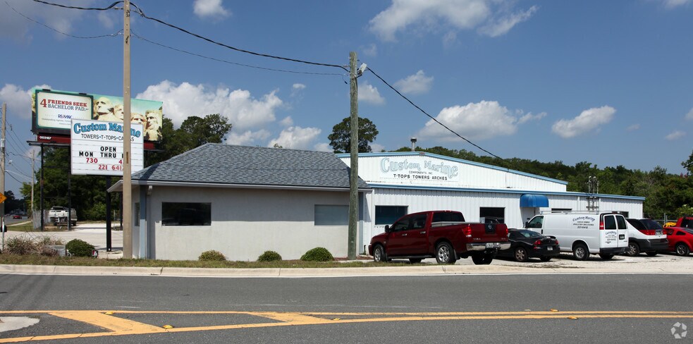 More Photos Of 13755 Atlantic Blvd, Jacksonville Light Manufacturing For Lease