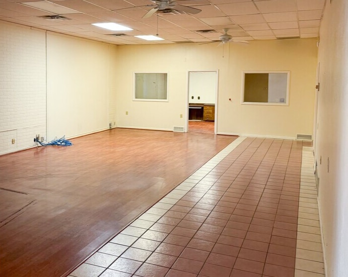 More Photos Of 3850 South Fwy, Fort Worth Flex For Sale