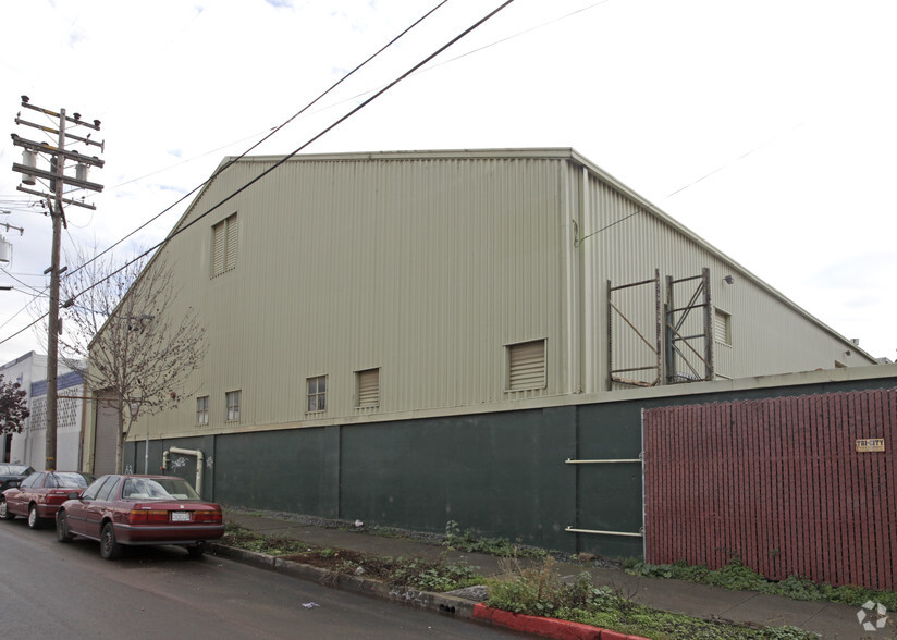 Primary Photo Of 710 Bancroft Way, Berkeley Warehouse For Lease