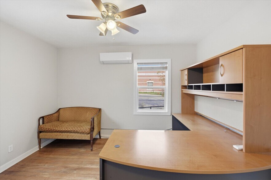 More Photos Of 105 W 200 N, Logan Office For Sale