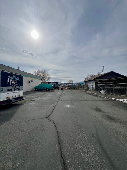 More Photos Of 1519 Pittman Ave, Sparks Service For Lease