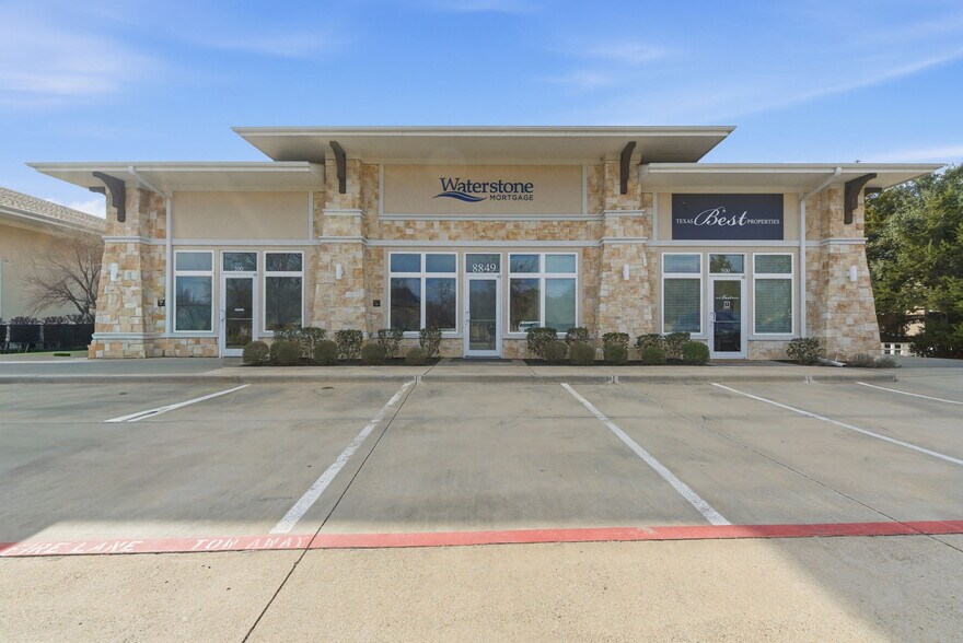 Primary Photo Of 8849 Davis Blvd, Keller Storefront Retail Office For Lease