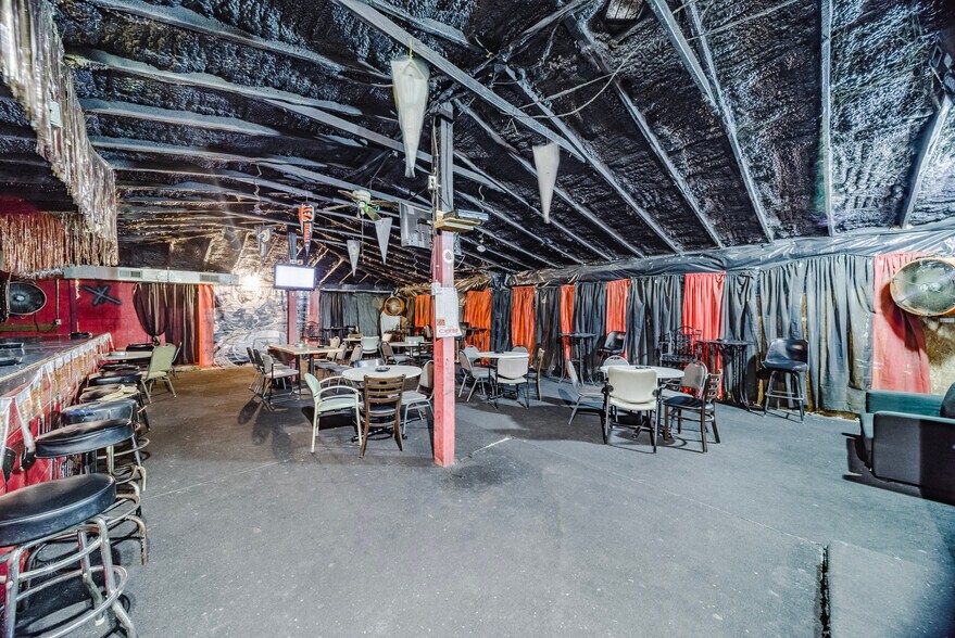 More Photos Of 3409 Miller Ave, Fort Worth Restaurant For Sale