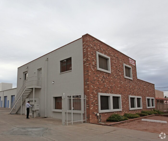 More Photos Of 1803 N 40th St, Phoenix Warehouse For Sale