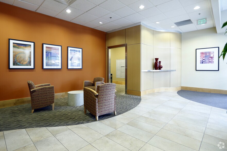 More Photos Of 507 NE Northgate Way, Seattle Apartments For Lease