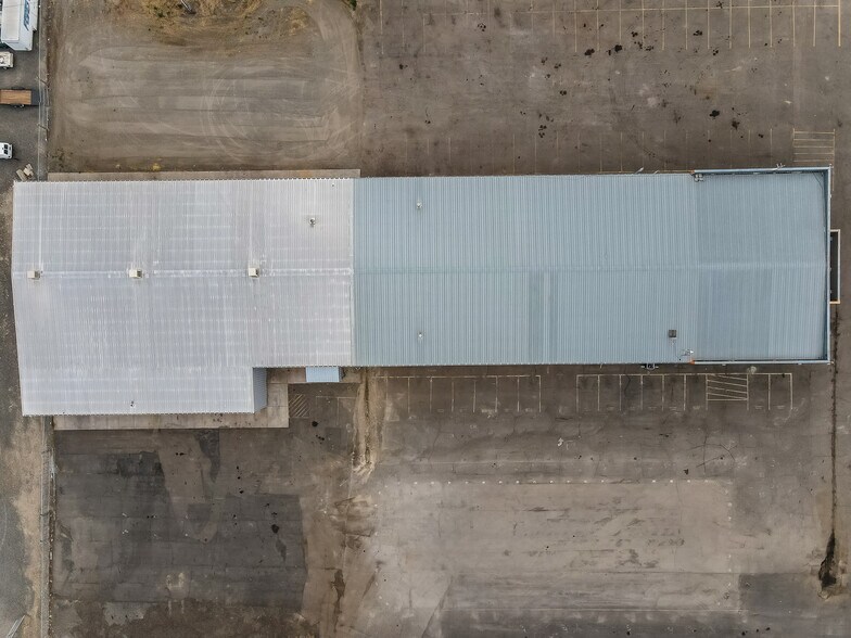More Photos Of 501 Stover Rd, Grandview Industrial For Sale