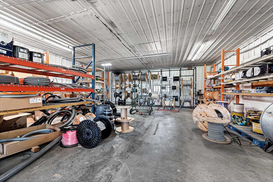 More Photos Of 1520 E Main St, Siloam Springs Storefront For Sale