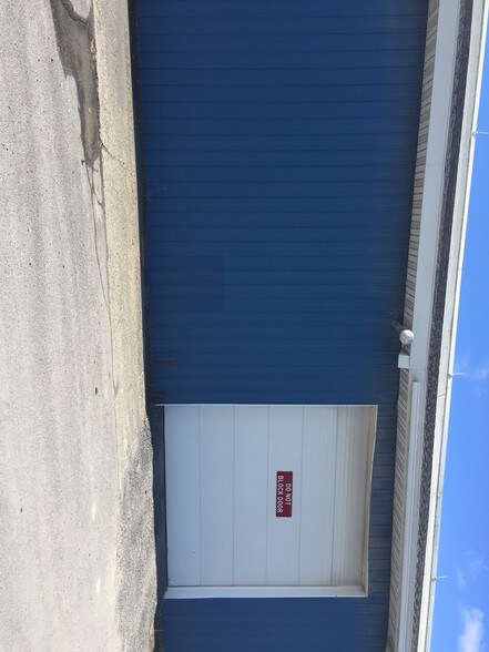 More Photos Of 1521 Route 9W, Selkirk Warehouse For Lease