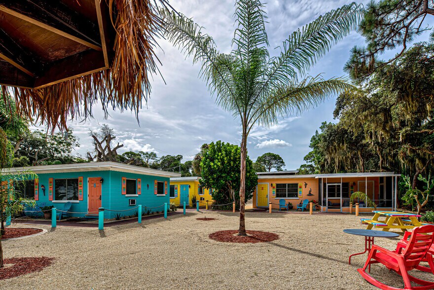 More Photos Of 1900 Manasota Beach Rd, Englewood Apartments For Sale