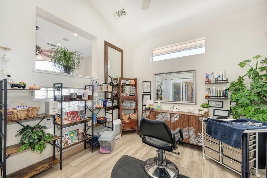 More Photos Of 707-709 Natoma St, Folsom Storefront Retail Office For Sale