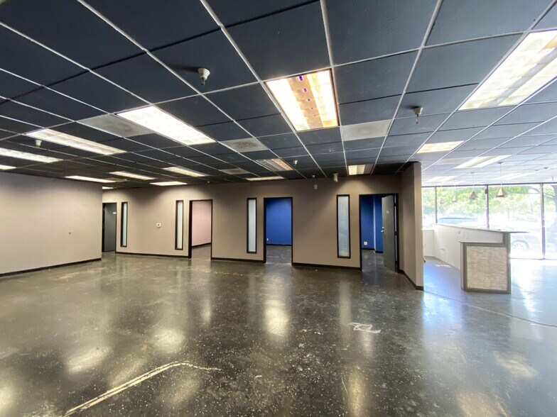 More Photos Of 5406 Thornwood Dr, San Jose Medical For Lease