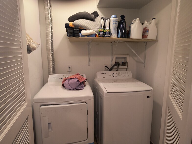 More Photos Of 6805 Meadowview Ave, North Bergen Apartments For Sale