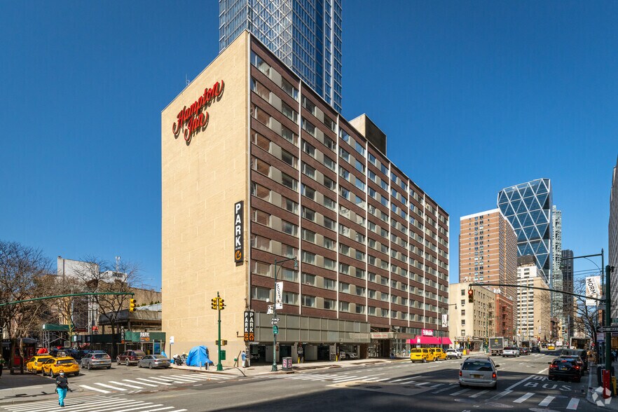 Primary Photo Of 869 8th Ave, New York Hotel For Lease