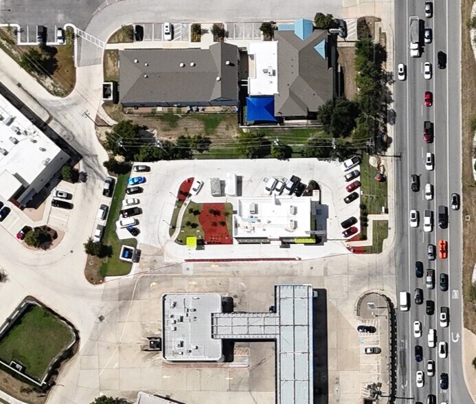 More Photos Of 549 Louis Henna Blvd, Round Rock Restaurant For Sale