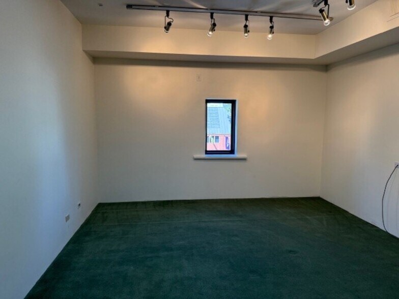 More Photos Of 100 S Madison St, Denver Office For Lease