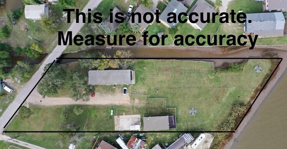 More Photos Of 5202 County Road 469, Brazoria Apartments For Sale