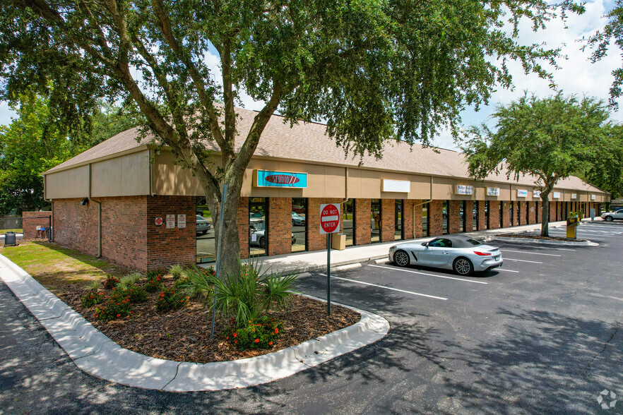 Primary Photo Of 1326 E Lumsden Rd, Brandon Office For Lease