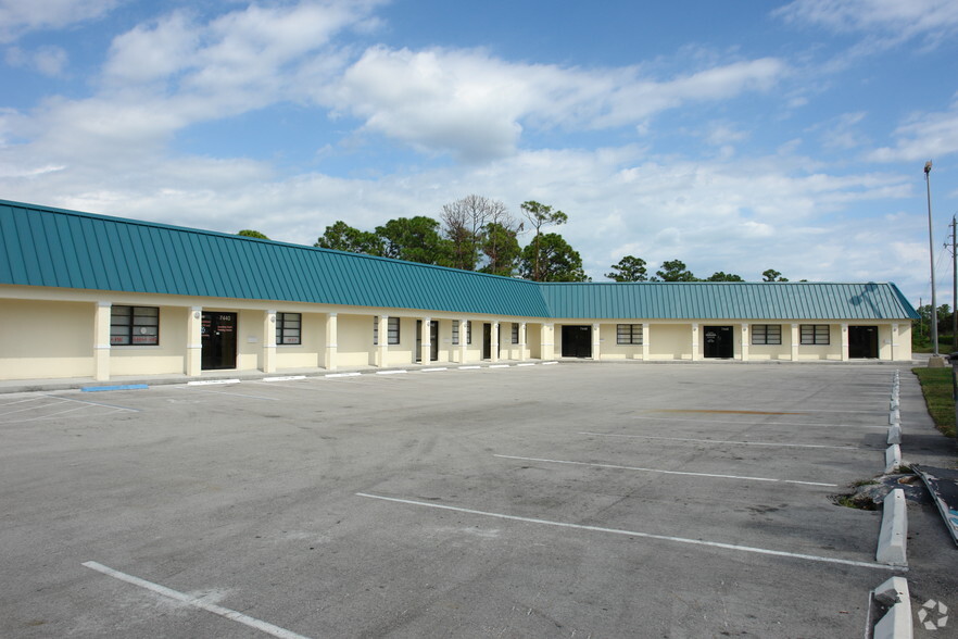 Primary Photo Of 7430-7448 S Us-1 Hwy, Port Saint Lucie Office For Lease