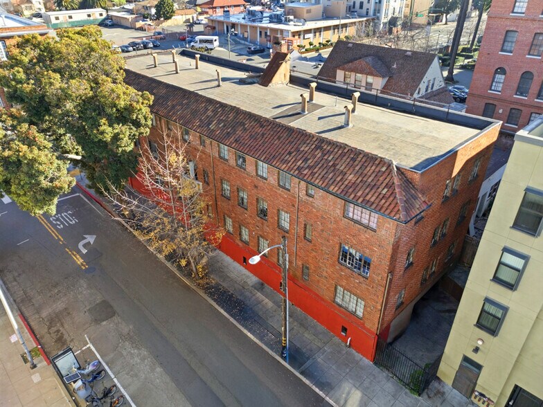 More Photos Of 1290 26th Ave, Oakland Apartments For Sale