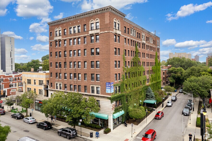More Photos Of 1558-1660 55th St, Chicago Apartments For Lease