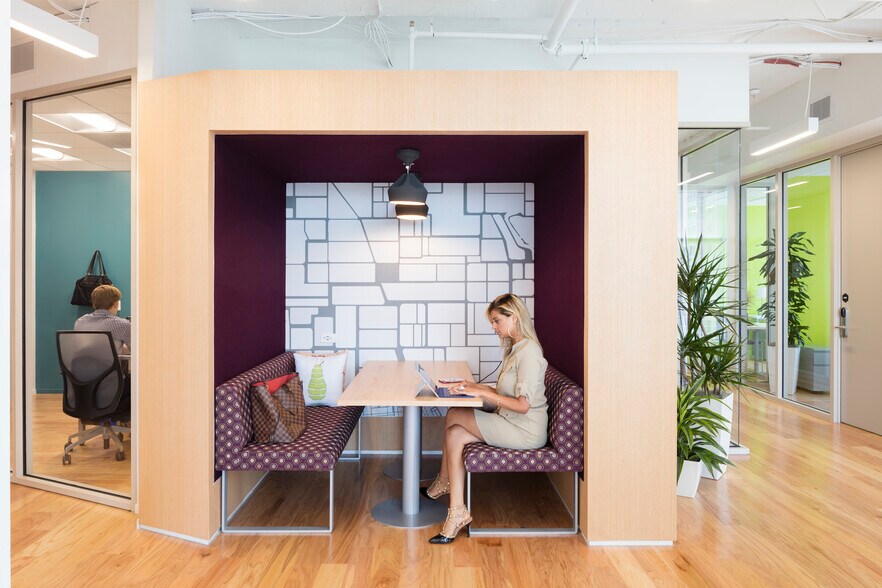 More Photos Of 4445 Willard Ave, Chevy Chase Coworking Space