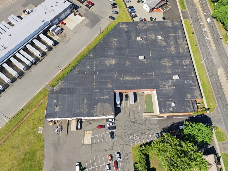 More Photos Of 333 Park St, West Springfield Manufacturing For Lease