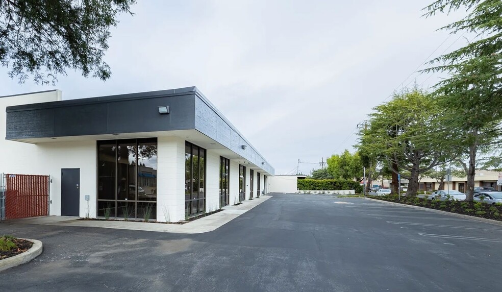 More Photos Of 1050 Independence Ave, Mountain View Research And Development For Lease