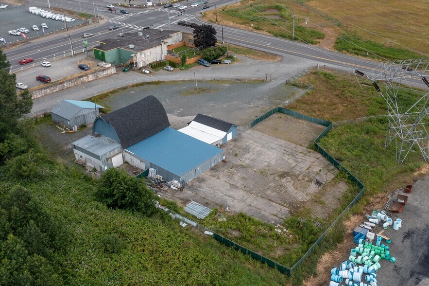 More Photos Of 120 W Smith Rd, Bellingham Service For Sale