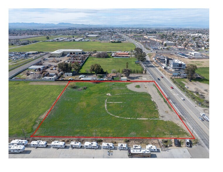 More Photos Of 2527 E Pacheco Blvd, Los Banos Land For Sale