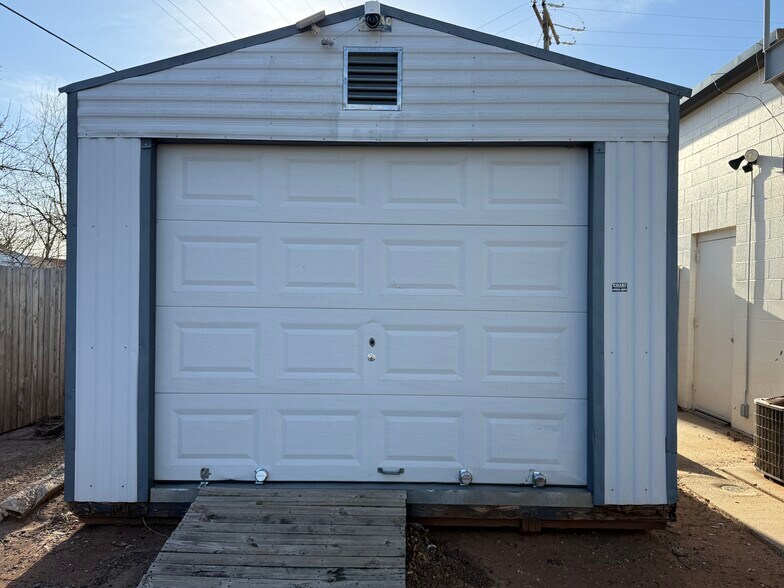 More Photos Of 4430 NW 50th St, Oklahoma City Office For Sale