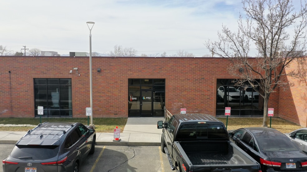 More Photos Of 5618-5650 Green St, Murray Office For Lease