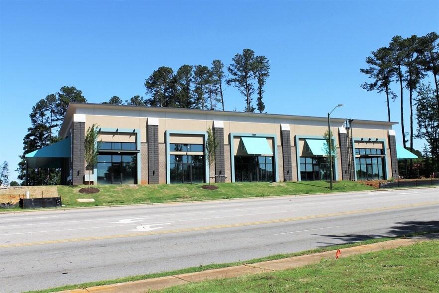 5621 Atlantic Ave, Raleigh, NC 27615 Retail For Lease
