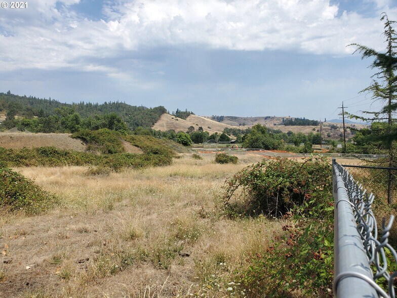 More Photos Of 436 Quarry Rd, Roseburg Land For Sale