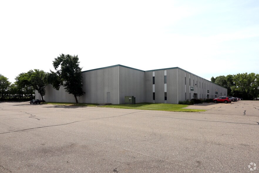 More Photos Of 6250-6286 Claude Way, Inver Grove Heights Research And Development For Lease