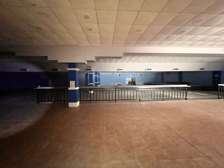 More Photos Of 3211 Ayers St, Corpus Christi Storefront For Sale