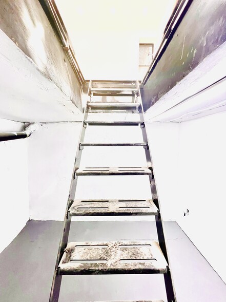 More Photos Of 553 E 137th St, Bronx Apartments For Lease