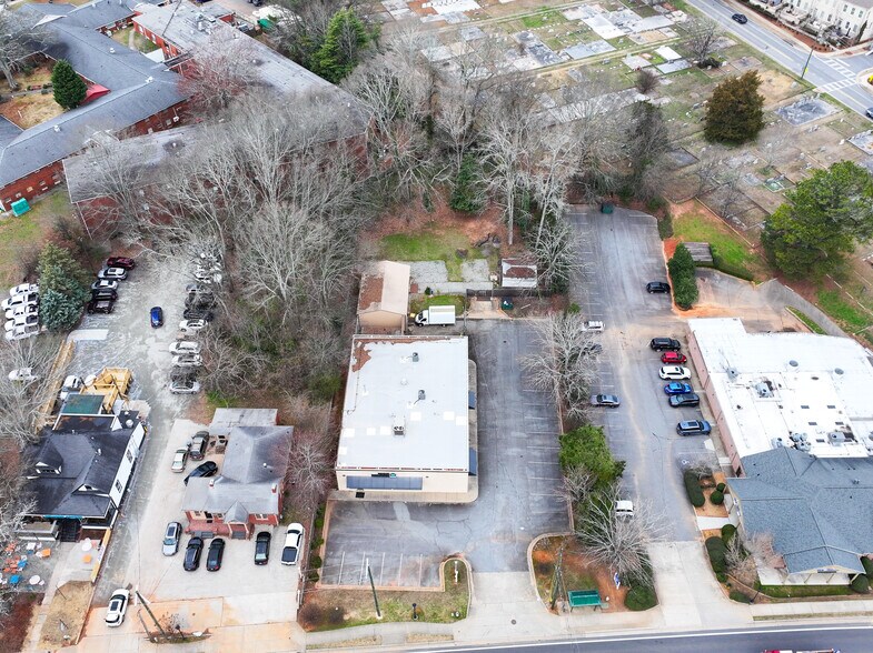 More Photos Of 1110 Alpharetta St, Roswell Freestanding For Sale