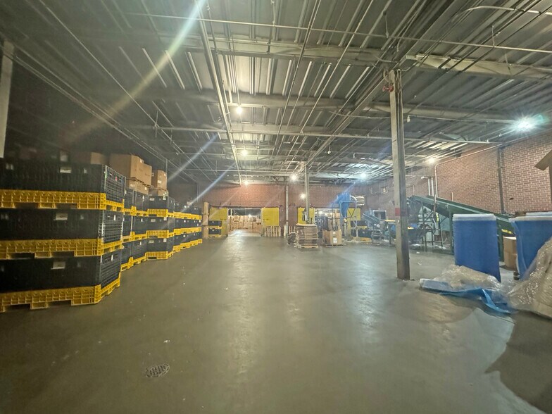 More Photos Of 4730 Ninety Six Hwy, Ninety Six Distribution For Sale